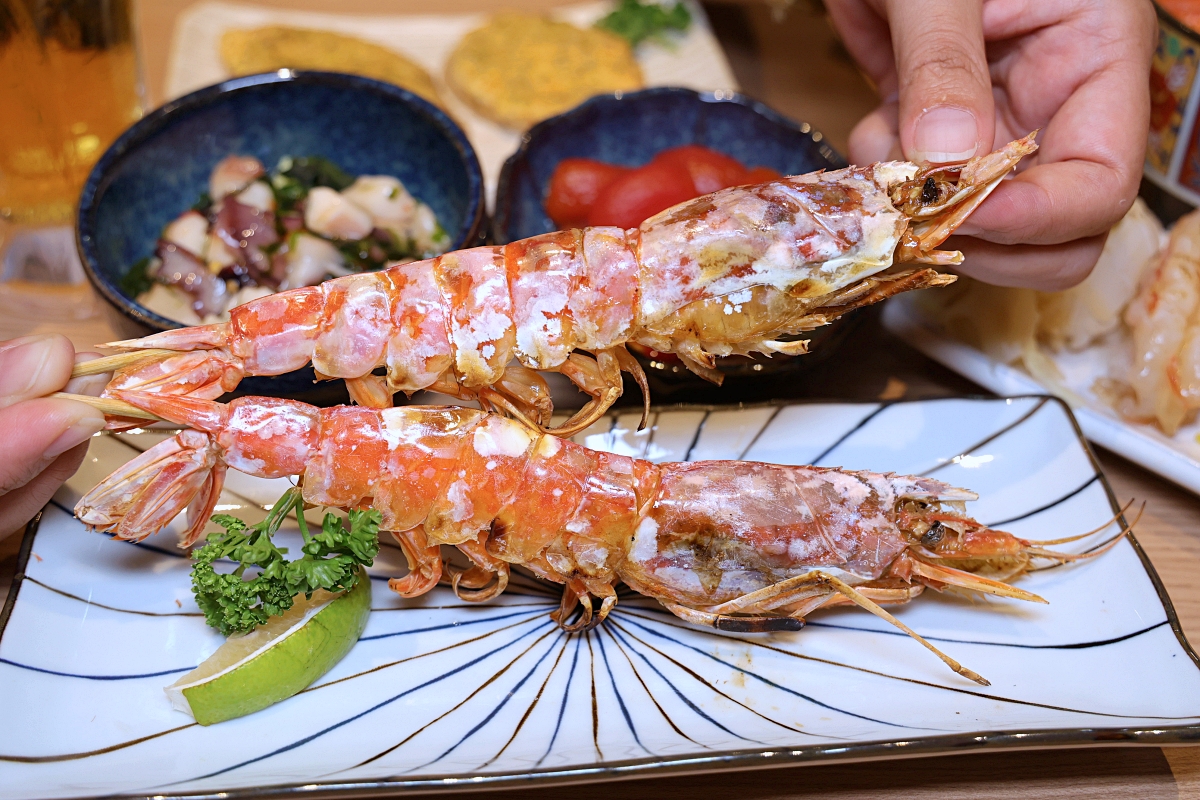 百川酒場 | 海鮮丼飯、暢快生啤，還有立體彩繪打卡牆，草悟道居酒屋推薦