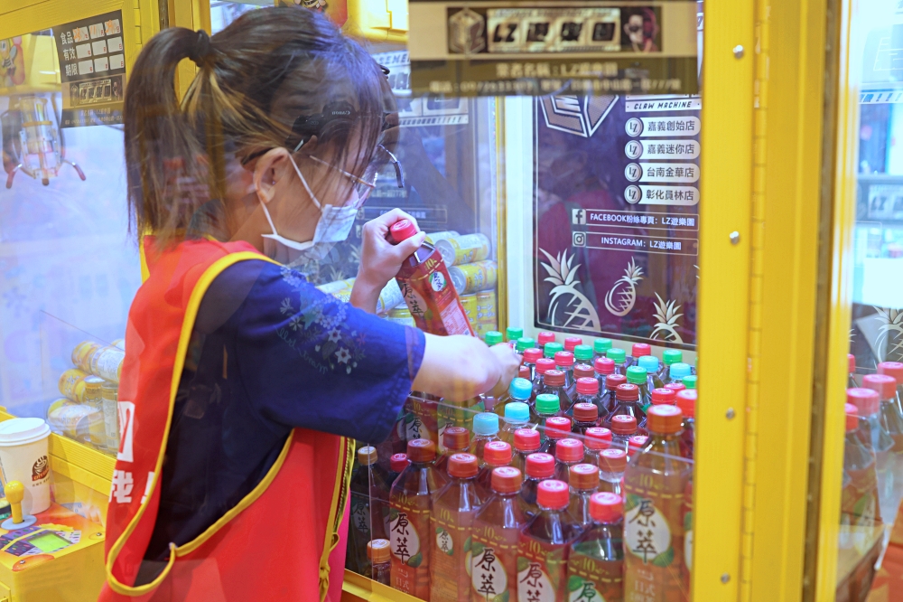 LZ遊樂園員林店 | 員林火車站半日遊，美食景點介紹，還有超好出貨夾娃娃機！