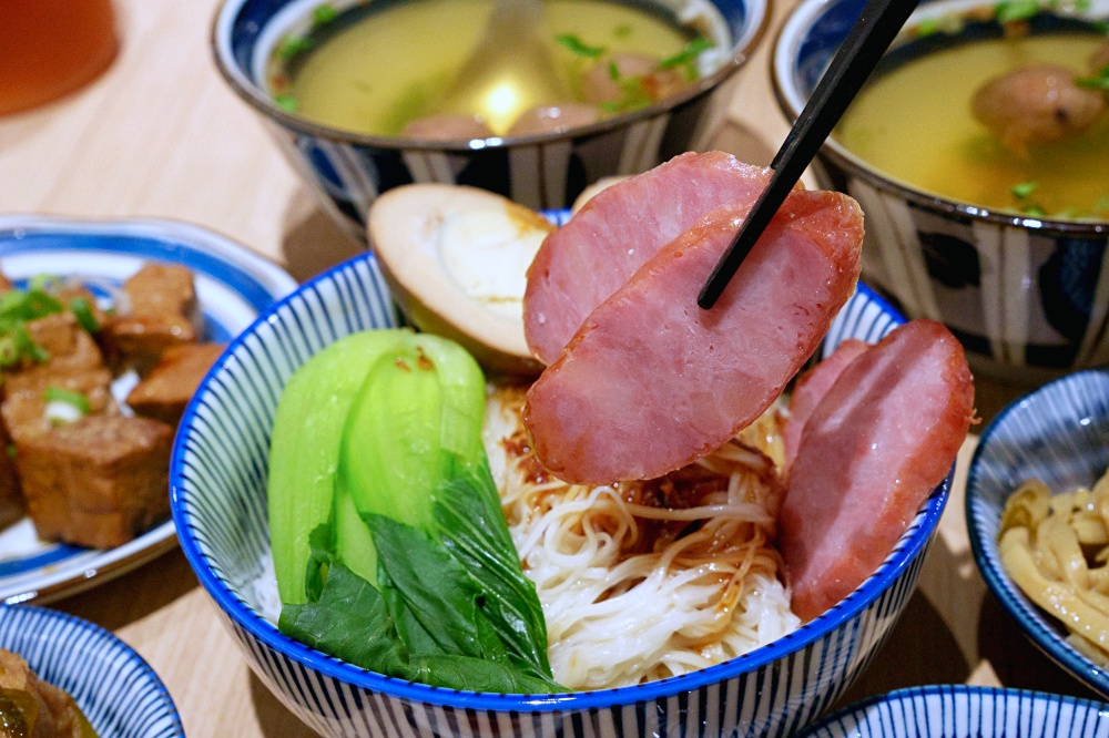 小樹食堂 | 愛買水湳店餐廳古早味套餐，麵線、雞湯、蝦仁飯均附3小菜