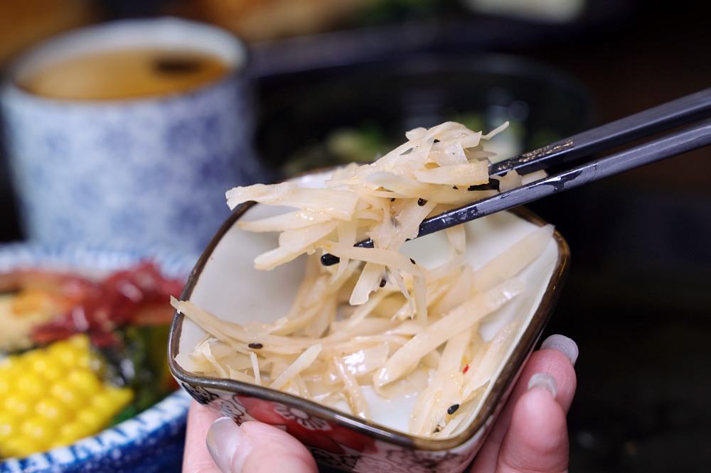 紅葉和漢精緻料理 | 台中超值合菜午餐太划算，定食丼飯第2套半價還免服務費