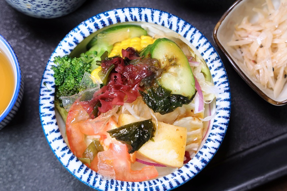 紅葉和漢精緻料理 | 台中超值合菜午餐太划算，定食丼飯第2套半價還免服務費