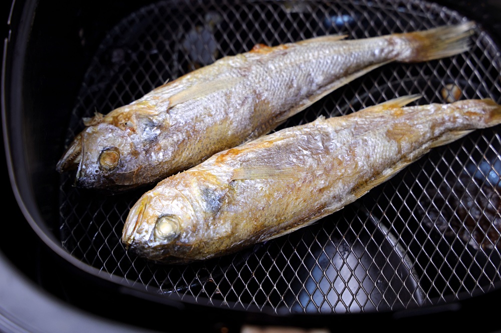 道地韓國美食都在這！海鮮、魚板、辣螃蟹，家樂福、韓英官網同步優惠