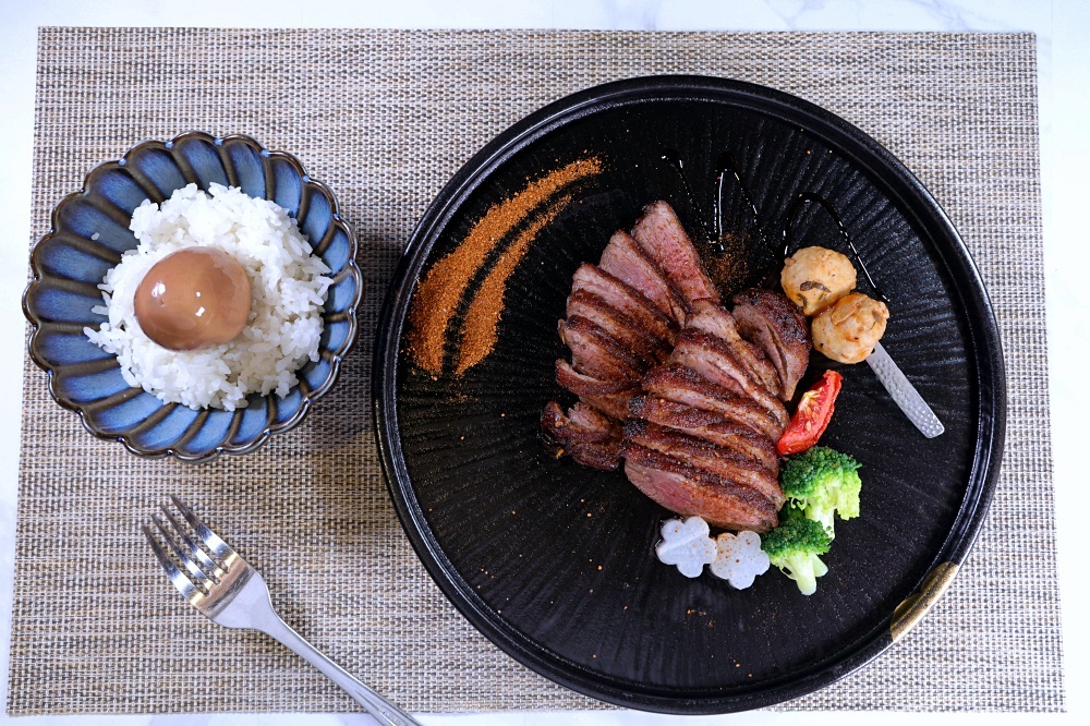 三生有幸精品牛肉麵 | 只有3組座位的私廚級早午餐，入座招待威士忌