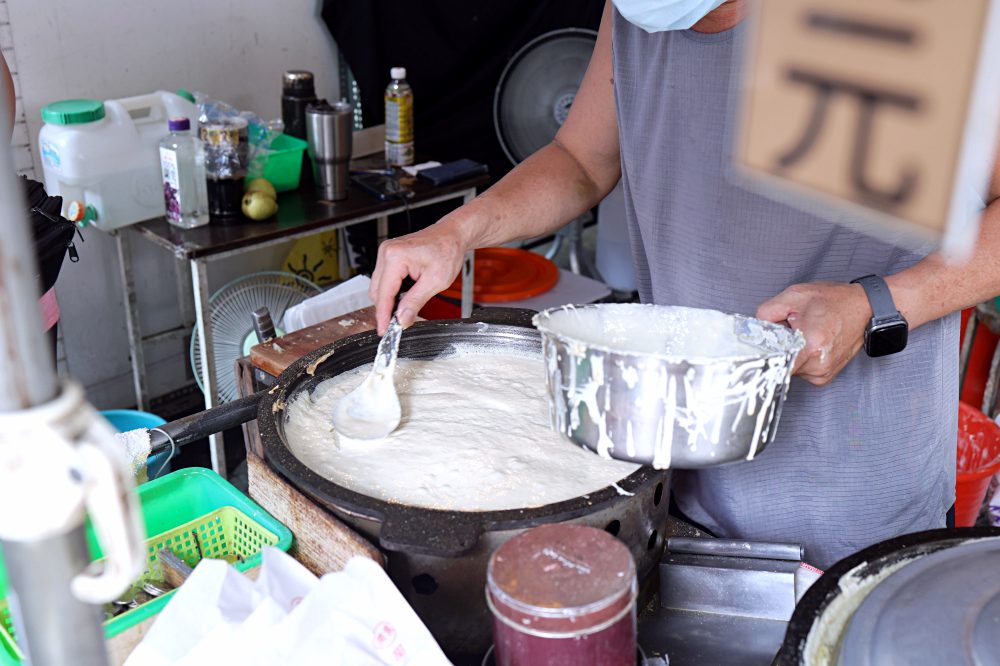 順口香麥仔煎 | 第三市場人氣小吃，鹹香軟Q份量大，必吃古早味銅板美食