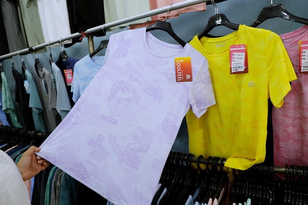 太平永豐路夏特賣 | 冰絲涼感衣190元起,冰絲涼感防曬外套590起,滿額送整箱衛生紙 太平永豐路夏特賣 | 冰絲涼感衣190元起,冰絲涼感防曬外套590起,滿額送整箱衛生紙