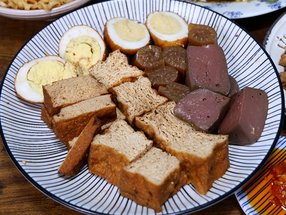 秘醬滷味南屯店｜滷味控必朝聖的上海百年冷滷味秘方，解饞佐酒配飯麵百搭好滋味