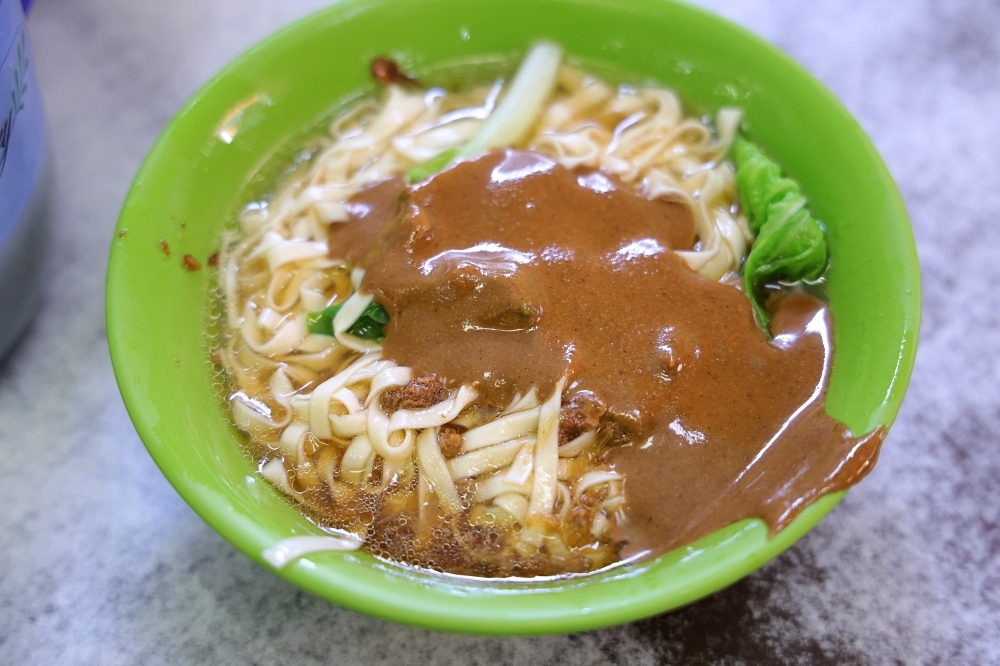 阿隆麵攤 | 台中向上市場必須吃的人氣麵店