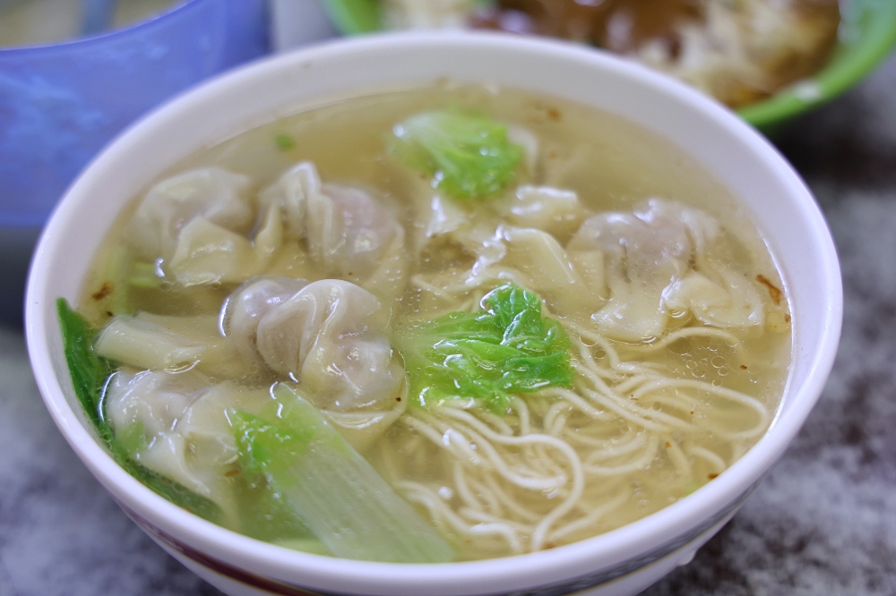 阿隆麵攤 | 台中向上市場必須吃的人氣麵店