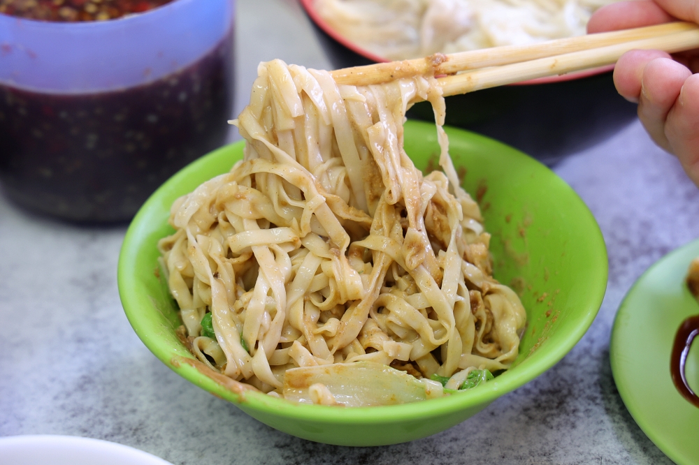 阿隆麵攤 | 台中向上市場必須吃的人氣麵店