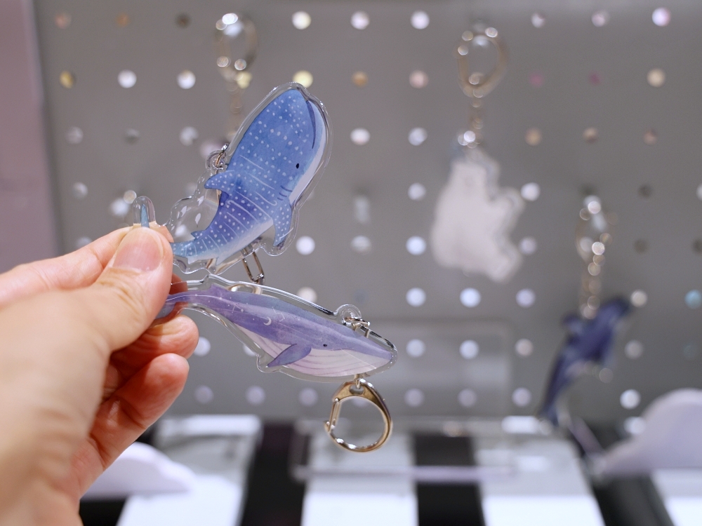 台中海洋館有什麼好買？台中海洋館限定商品、海洋主題商品都好燒啊！