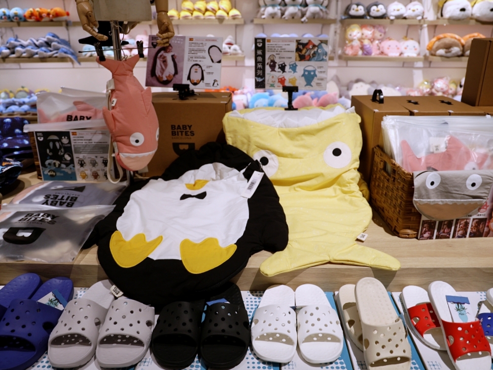 台中海洋館有什麼好買？台中海洋館限定商品、海洋主題商品都好燒啊！
