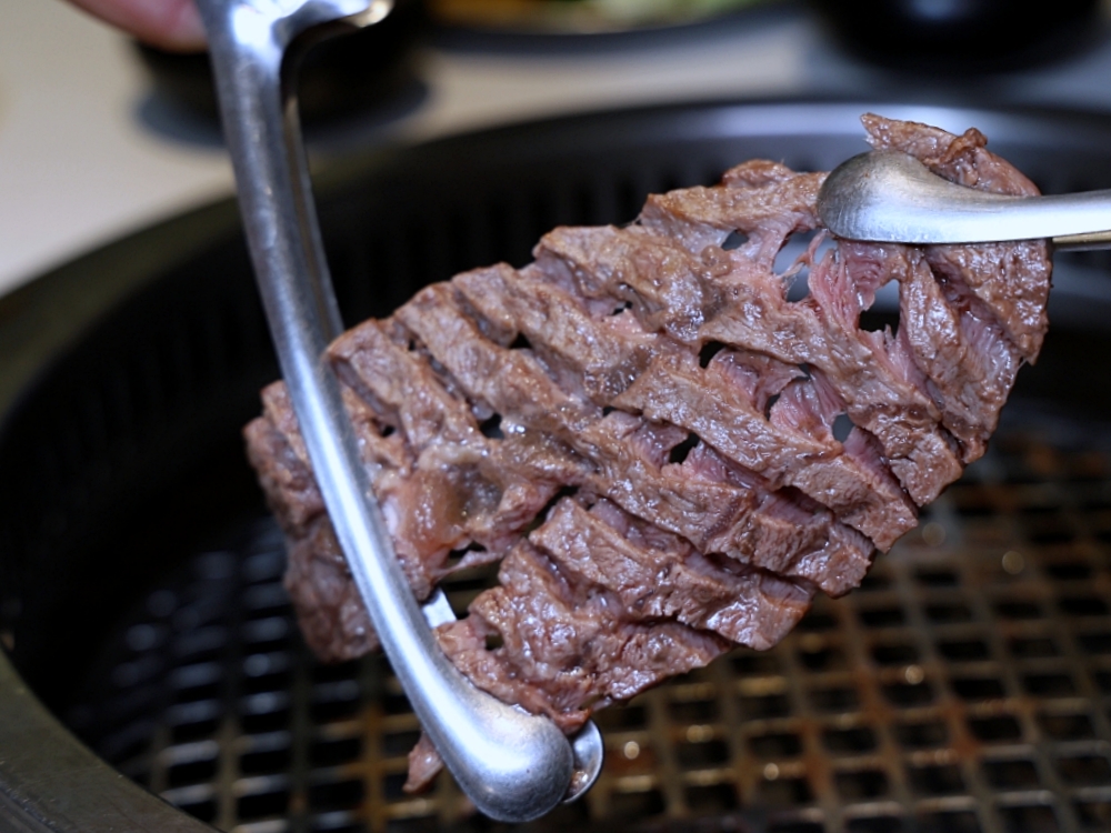 台中燒肉推薦|燒肉MEN朝富店開箱:499元起高CP套餐+水耕生菜沙拉吧、哈根達斯吃到飽 台中燒肉推薦|燒肉MEN朝富店開箱:499元起高CP套餐+水耕生菜沙拉吧、哈根達斯吃到飽