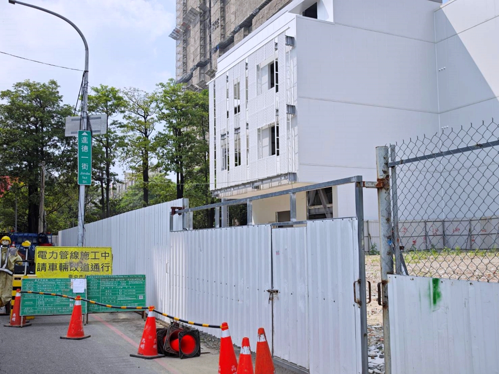 台中最大全聯旗艦店 | 全台首間全聯複合式百貨賣場，在台中東區站前秀泰影城旁