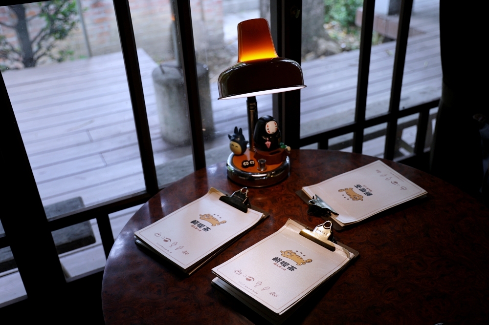 翻喫茶ほんきっさ| 藏在台中文學館裡的日式老宅咖啡館