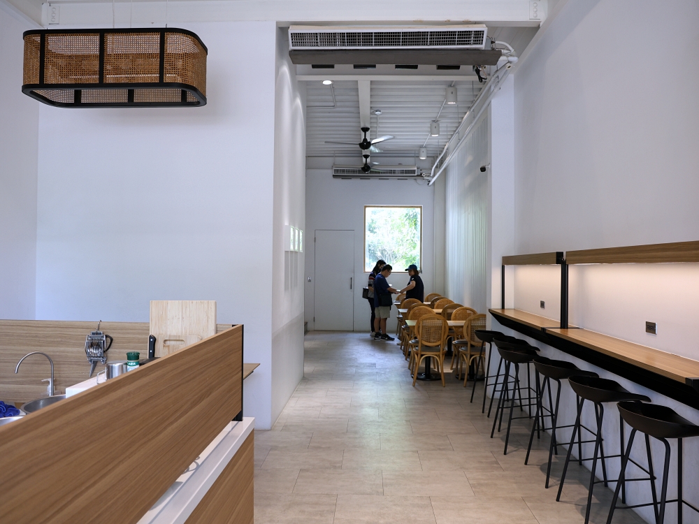 ABG Coffee 台中公益店 | 純白系文青風,台中不限時咖啡館,也是寵物友善咖啡館 ABG Coffee 台中公益店 | 純白系文青風,台中不限時咖啡館,也是寵物友善咖啡館