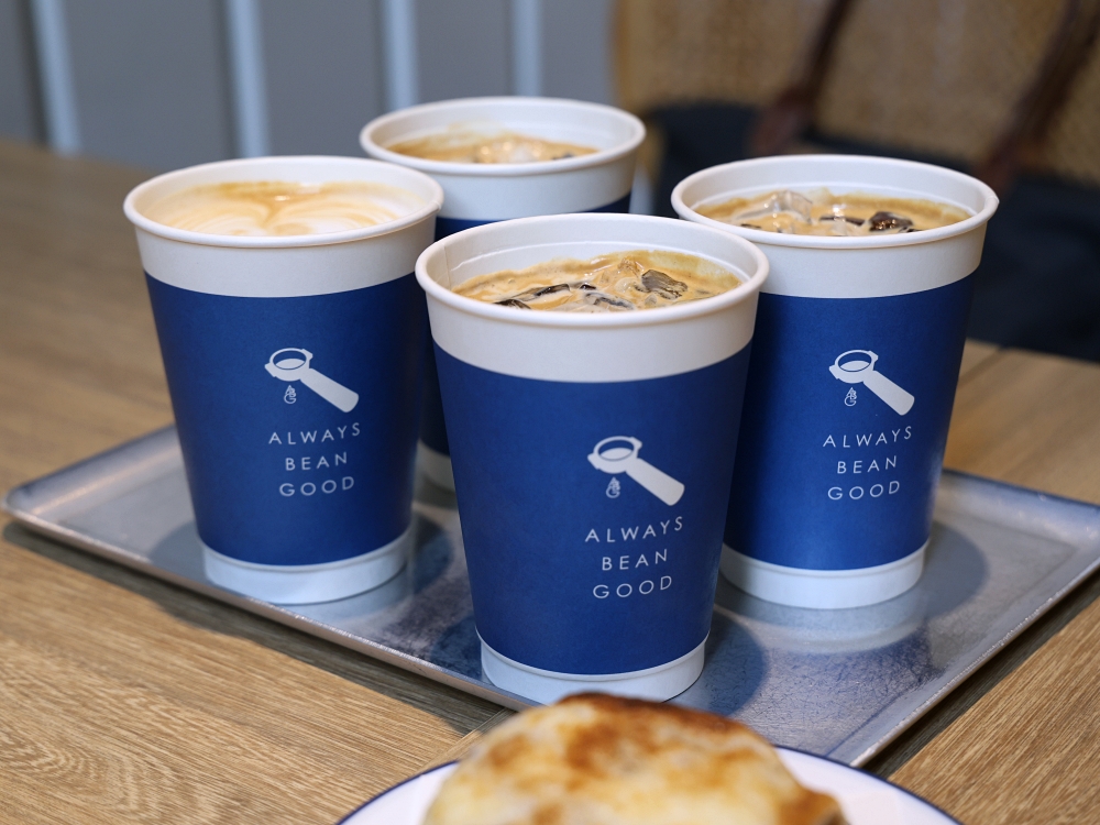 ABG Coffee 台中公益店 | 純白系文青風,台中不限時咖啡館,也是寵物友善咖啡館 ABG Coffee 台中公益店 | 純白系文青風,台中不限時咖啡館,也是寵物友善咖啡館