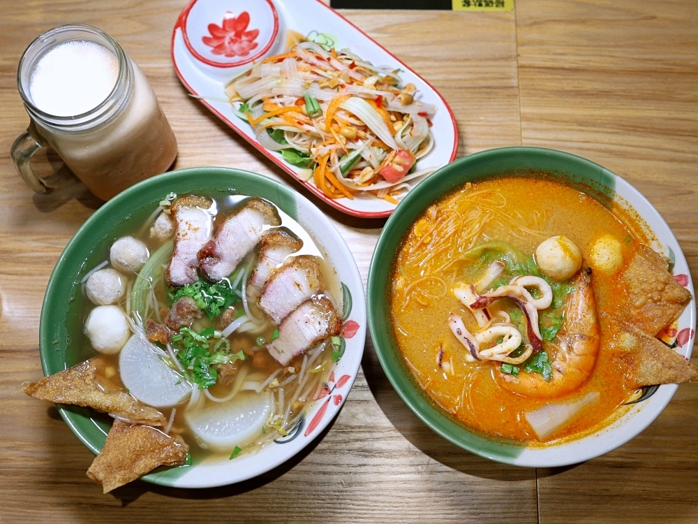 清邁米粉湯 | 泰味爆棚!必點脆皮燒肉米粉湯,向上市場美食多一間 清邁米粉湯 | 泰味爆棚!必點脆皮燒肉米粉湯,向上市場美食多一間