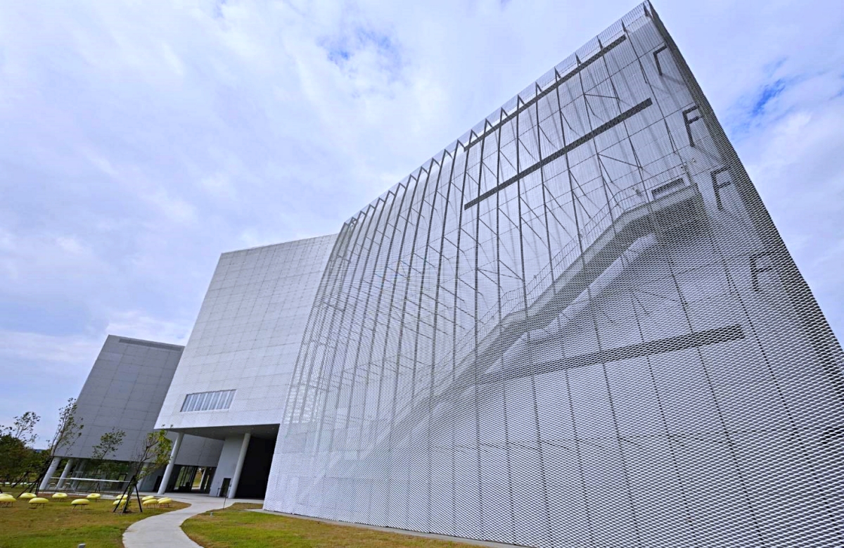 殿堂級超美建築!台中綠美圖試營運有交通接駁車 殿堂級超美建築!台中綠美圖試營運有交通接駁車