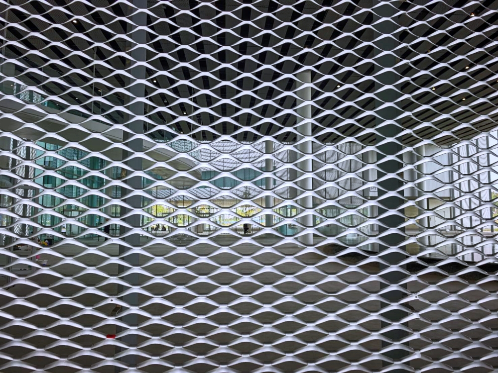 殿堂級超美建築!台中綠美圖試營運有交通接駁車 殿堂級超美建築!台中綠美圖試營運有交通接駁車