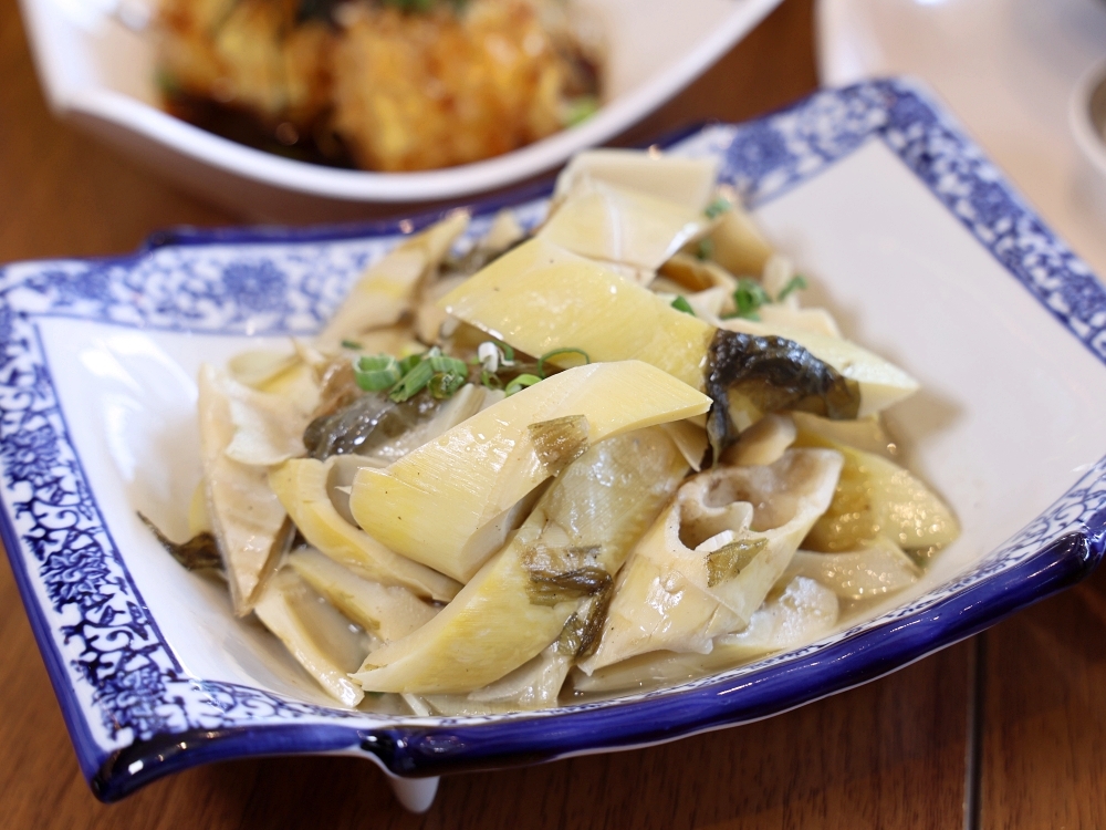 豪客窯烤雞紫南宮店 | 紫南宮拜拜必吃烤雞，300度高溫皮脆肉爆汁，竹山紫南宮烤雞推薦