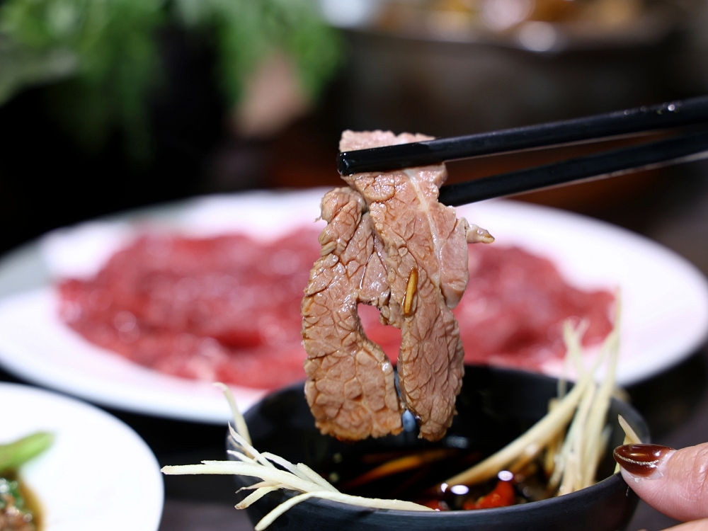 牛老總涮牛肉五權店 | 台中溫體牛火鍋吃這間,20年老店必點雙人套餐 牛老總涮牛肉五權店 | 台中溫體牛火鍋吃這間,20年老店必點雙人套餐