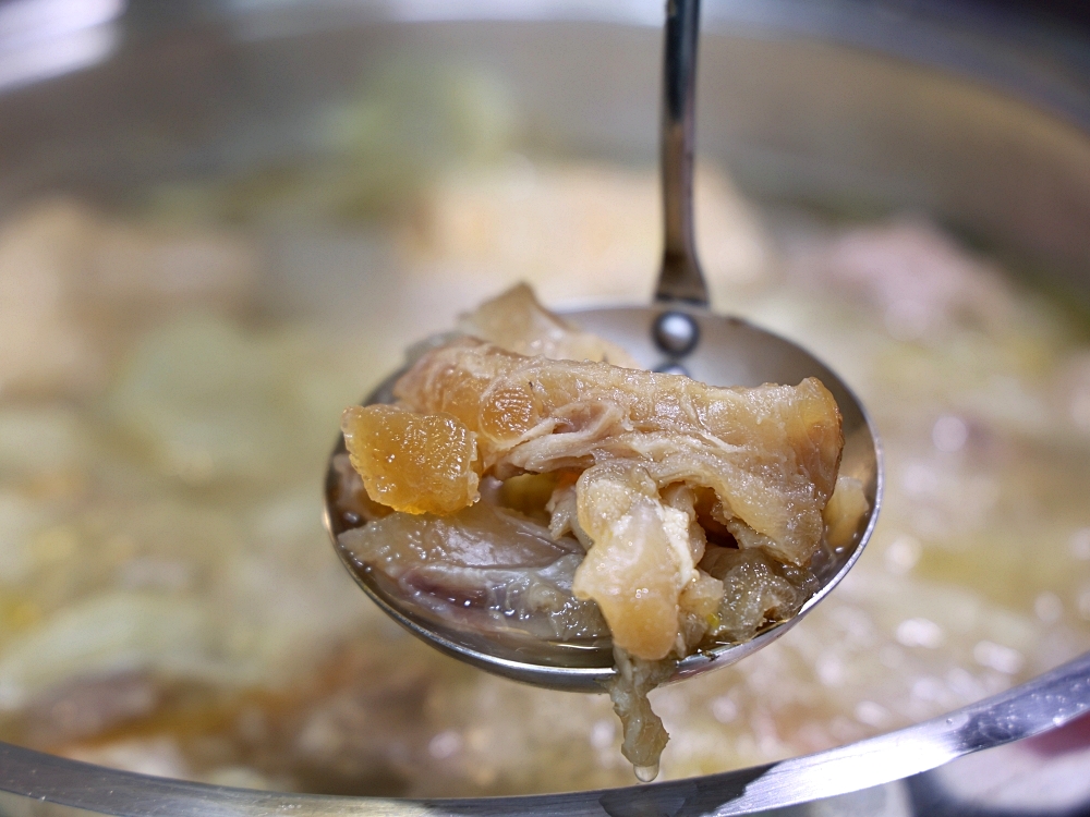 牛老總涮牛肉五權店 | 台中溫體牛火鍋吃這間,20年老店必點雙人套餐 牛老總涮牛肉五權店 | 台中溫體牛火鍋吃這間,20年老店必點雙人套餐