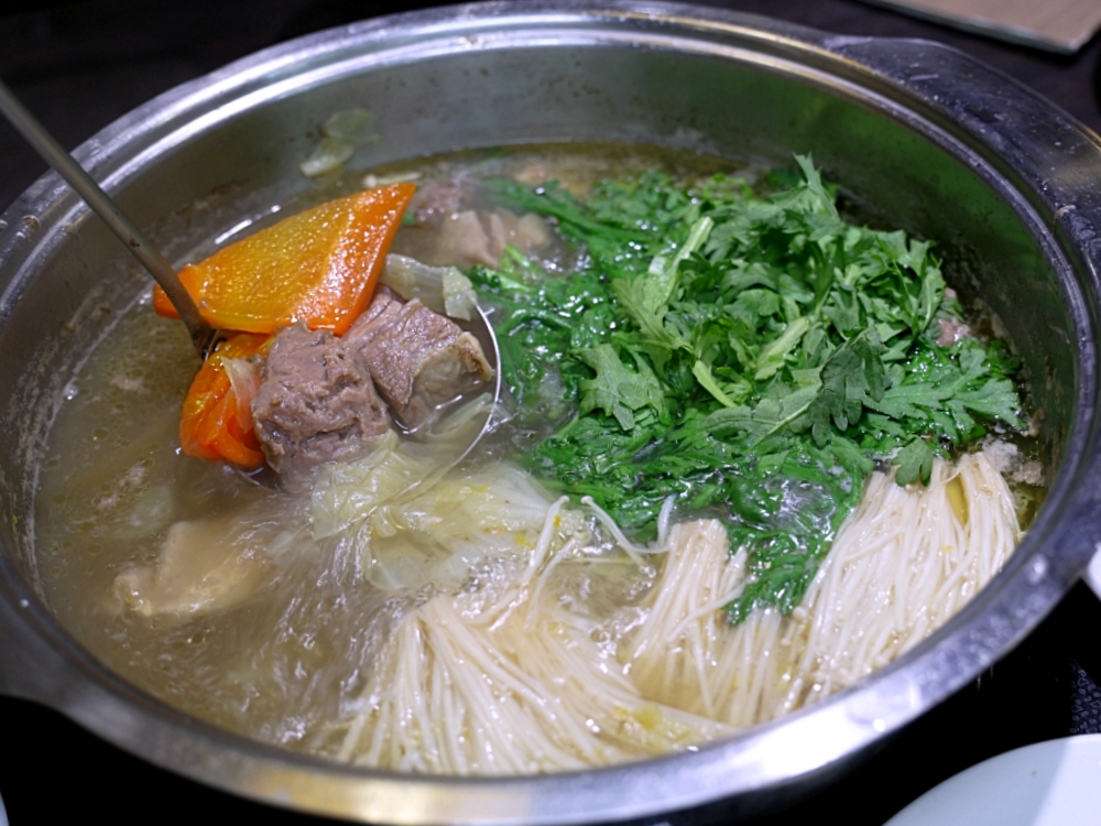 牛老總涮牛肉五權店 | 台中溫體牛火鍋吃這間,20年老店必點雙人套餐 牛老總涮牛肉五權店 | 台中溫體牛火鍋吃這間,20年老店必點雙人套餐