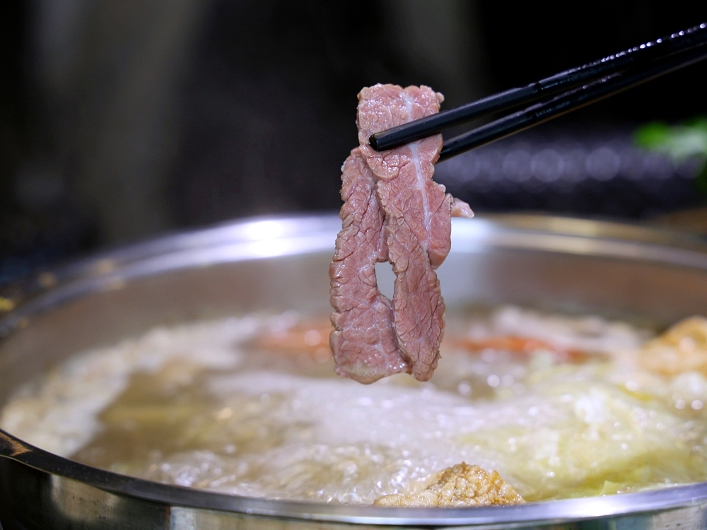 牛老總涮牛肉五權店 | 台中溫體牛火鍋吃這間,20年老店必點雙人套餐 牛老總涮牛肉五權店 | 台中溫體牛火鍋吃這間,20年老店必點雙人套餐