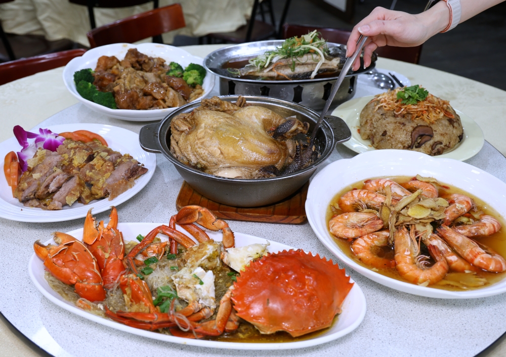 大祥海鮮燒鵝 2026 台中外帶熱年菜｜8888 元 7 道圍爐現煮年菜澎湃上桌