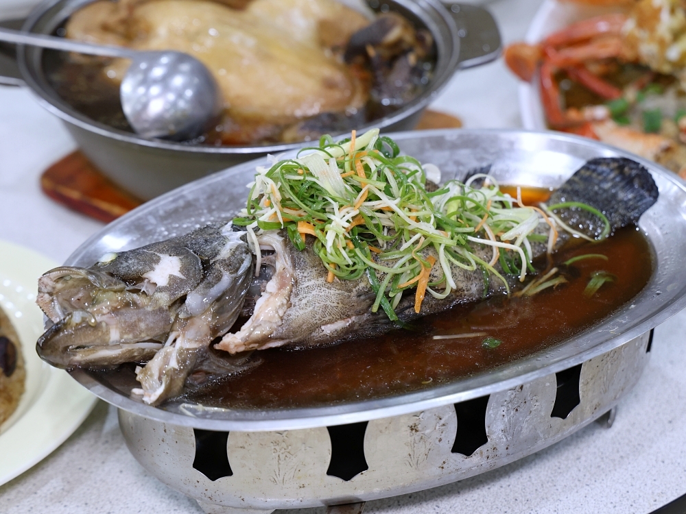 大祥海鮮燒鵝 2026 台中外帶熱年菜｜8888 元 7 道圍爐現煮年菜澎湃上桌