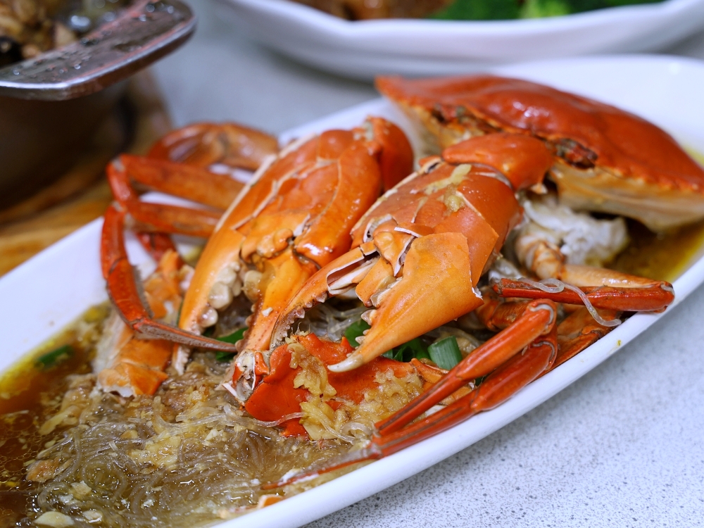 大祥海鮮燒鵝 2026 台中外帶熱年菜｜8888 元 7 道圍爐現煮年菜澎湃上桌