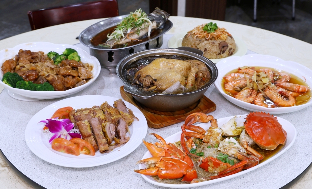 大祥海鮮燒鵝 2026 台中外帶熱年菜｜8888 元 7 道圍爐現煮年菜澎湃上桌