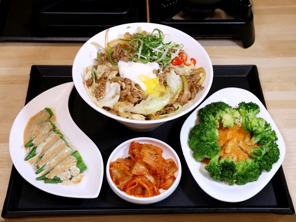 花月屋北平店 | CP值大爆表!丼飯外帶69折,每天都買一送一,還有全素餐,小資族必收錄! 花月屋北平店 | CP值大爆表!丼飯外帶69折,每天都買一送一,還有全素餐,小資族必收錄!