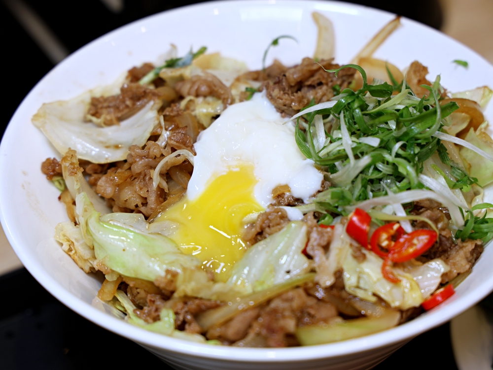 花月屋北平店 | CP值大爆表!丼飯外帶69折,每天都買一送一,還有全素餐,小資族必收錄! 花月屋北平店 | CP值大爆表!丼飯外帶69折,每天都買一送一,還有全素餐,小資族必收錄!