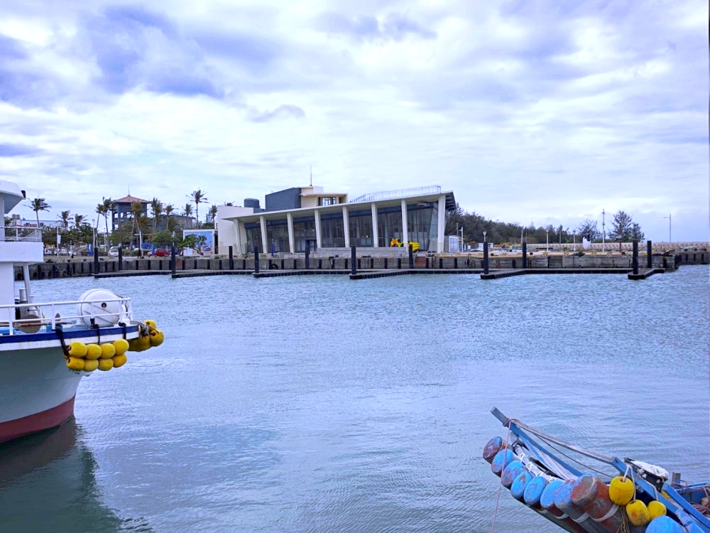 看海美術館 | 超療癒貓貓小鎮！屏東海口免門票的海邊美術館，墾丁順遊行程