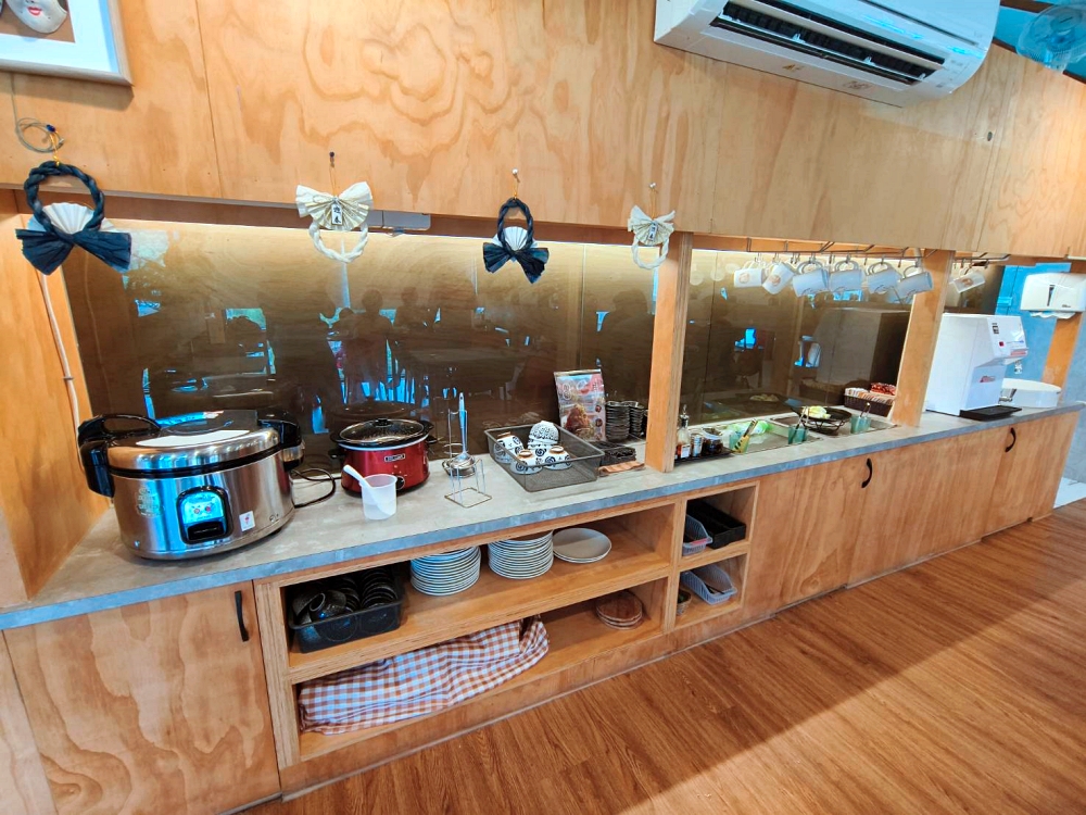 梅山太平雲梯美食推薦｜八玥文創全新套餐菜單整理，森林系景觀的台式合菜