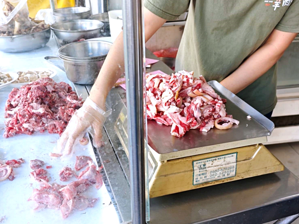 達日好羊肉爐 | 台中霧峰現宰本土羊肉爐，清燉羊肉爐新鮮無騷味