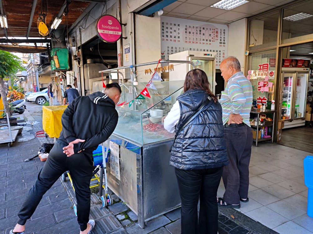 達日好羊肉爐 | 台中霧峰現宰本土羊肉爐，清燉羊肉爐新鮮無騷味