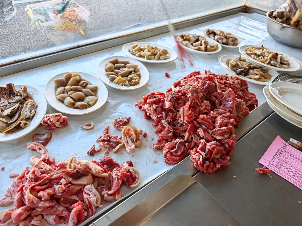 達日好羊肉爐 | 台中霧峰現宰本土羊肉爐，清燉羊肉爐新鮮無騷味