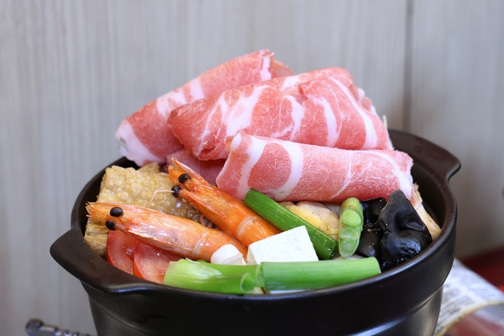 有春茶館 | 新2026新菜單出爐，火鍋、點心、飲料全攻略，台味控必吃