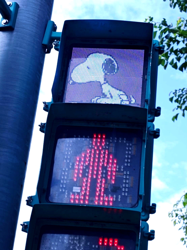 台中出現超萌史努比家族,還有史努比小綠人可愛爆擊! 台中出現超萌史努比家族,還有史努比小綠人可愛爆擊!