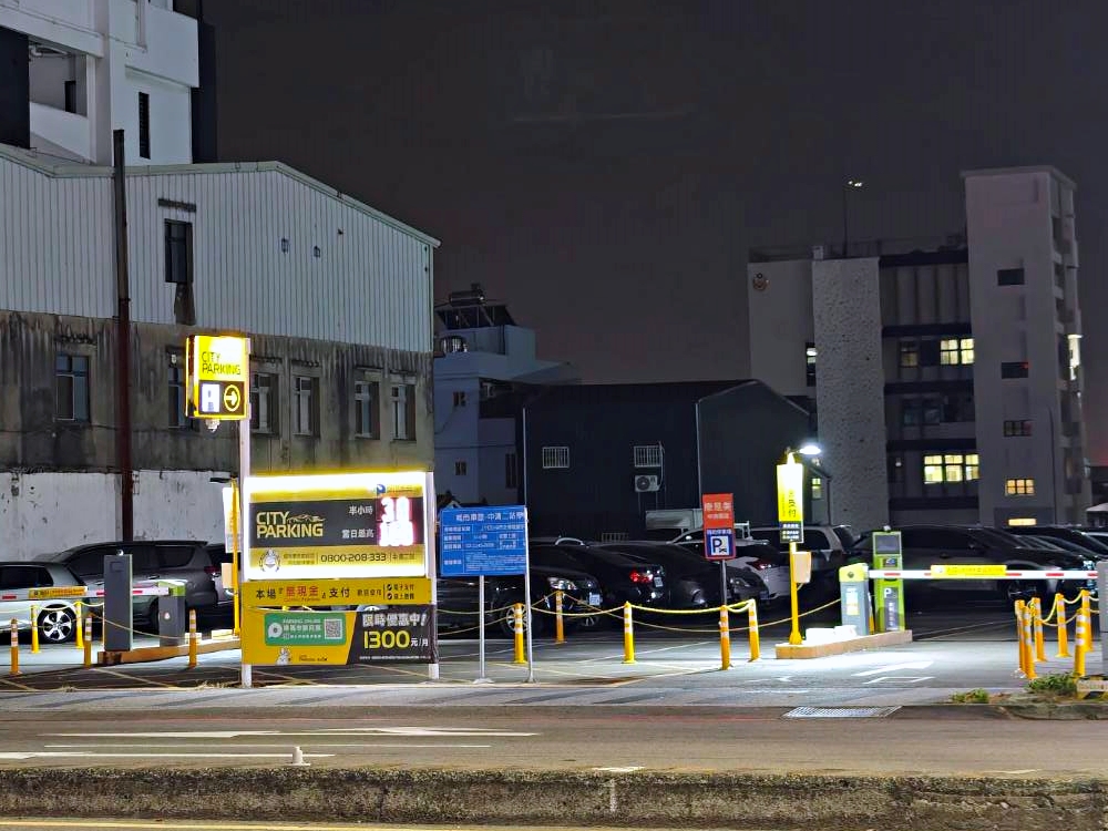 花悅蔬香 | 清爽無素料菜盤爆豐盛，中清路蔬食餐廳火鍋套餐339元起吃超飽