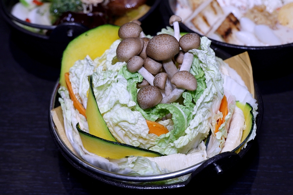花悅蔬香 | 清爽無素料菜盤爆豐盛，中清路蔬食餐廳火鍋套餐339元起吃超飽