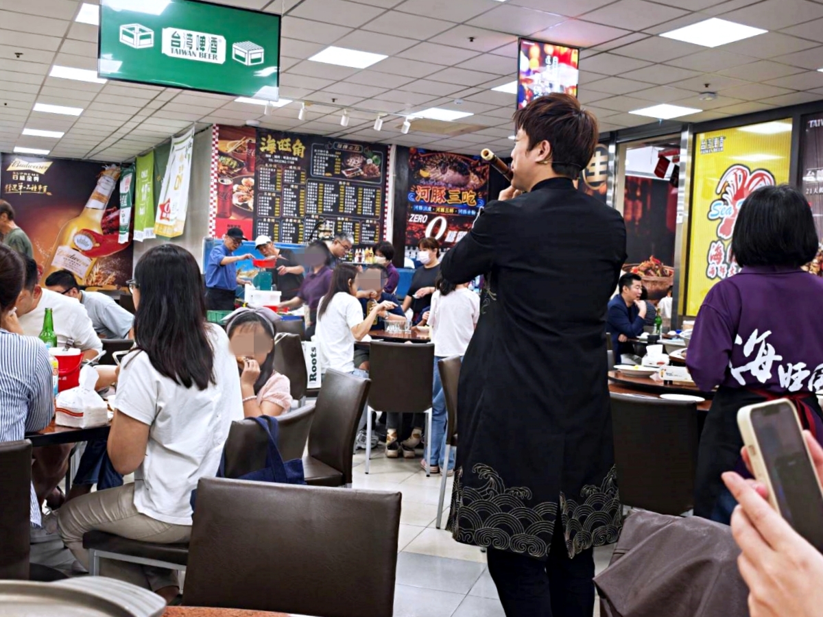 海旺角海鮮大排檔 熱炒平均300元,南屯聚餐餐廳有包廂 海旺角海鮮大排檔 熱炒平均300元,南屯聚餐餐廳有包廂