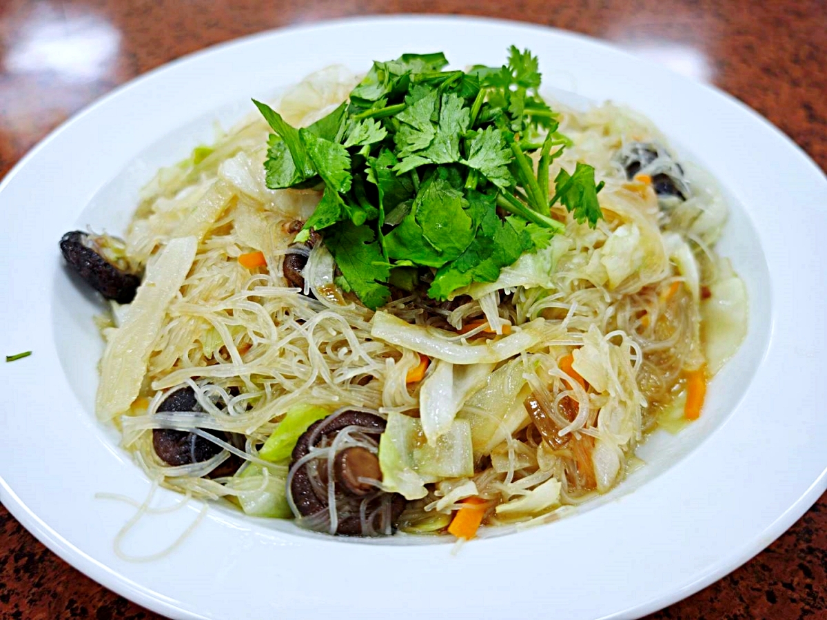 海旺角海鮮大排檔 熱炒平均300元,南屯聚餐餐廳有包廂 海旺角海鮮大排檔 熱炒平均300元,南屯聚餐餐廳有包廂