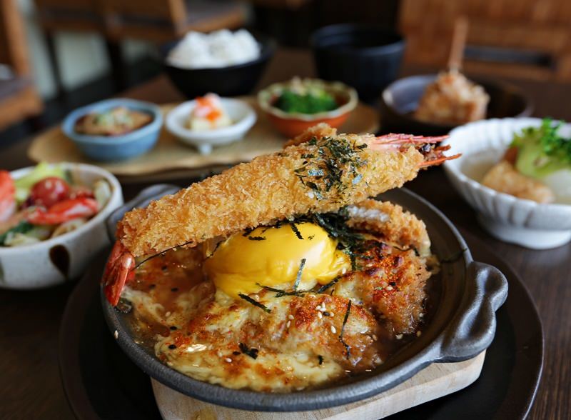 台中 | 遇見和食 公益平價日式定食 限量香濃起司鑲蛋霸氣海陸燒CP值高大推